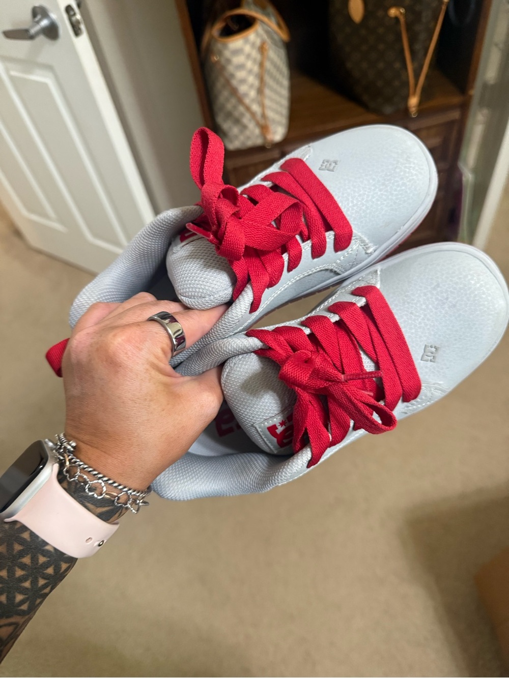 DC Kids Light Gray Sneakers with Red Laces